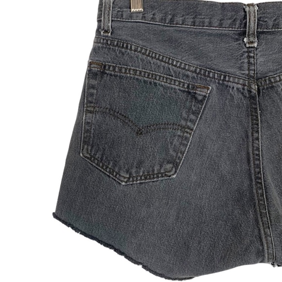 Vintage Levi's High Waist Distressed Cut Off Jean Shorts Size large MADE IN USA - Picture 5 of 7